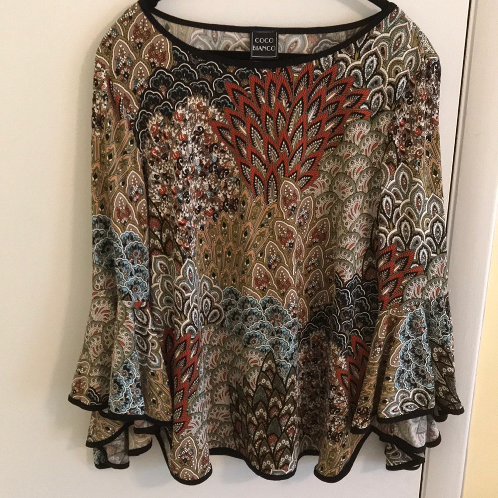Paisley pullover blouse with flared sleeves